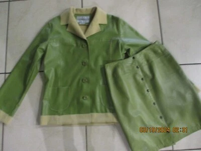 ¡FALDA PAPARAZZI CUERO VERDE GUISANTE Y CUERO A PRESIÓN A JUEGO 7/8! Foto 1 de 4