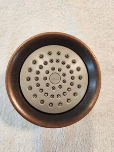 Cabezal de ducha MOEN 4,5" bronce frotado con aceite de una función 2,5 GPM máx. - Imagen 1 de 4