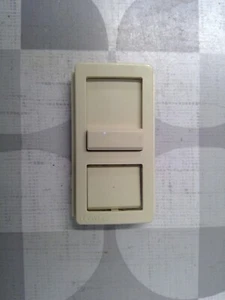 Leviton 604-IPKIT-I Illumatech Farbumbausatz, elfenbein **kostenloser Versand** - Bild 1 von 2