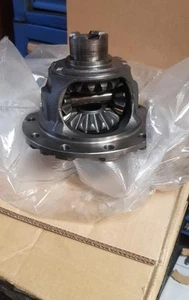 1st gen (GD Series) honda Jazz / Fit diff centre (60,000kms) - Picture 1 of 4