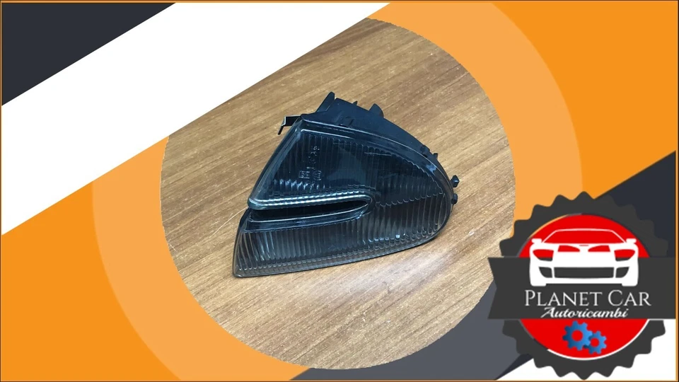 1236315  ALFA ROMEO 147 1 serie FANALE GRIGLIA PARAURTI INFERIORE SX. Foto 1 de 1