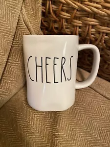 Rae Dunn Cheers Artisan Collection by Magenta große Porzellan Tasse 202 - Bild 1 von 3