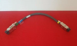Cisco CAB-SPWR-30CM • StackPower cable • 3750X und 3850 • 37-1122-01 - Bild 1 von 1