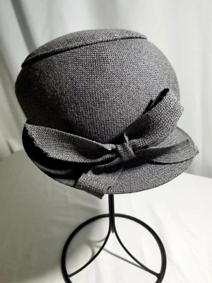 Nuevo sombrero de diseñador de Rosina John Wanamaker's (cerrado 1995) Tribout Shop gris H-5 Foto 1 de 4