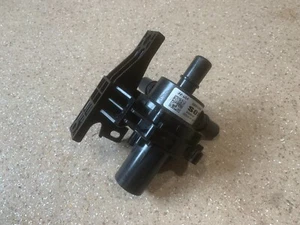 Wasserpumpe Hyundai Ioniq 5 Zusatzwasserpumpe Auxiliary Water Pump 25660GI500 - Picture 1 of 23