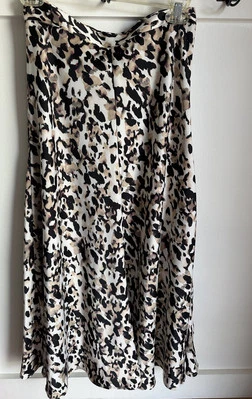 Falda larga midi de seda con estampado animal Banana Republic talla 0 Foto 1 de 4