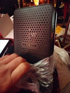 Netgear WiFi Cable Modem Router N300 C3000 (8X4) DOCSIS 3.0 8 DS 4 US - Picture 1 of 10