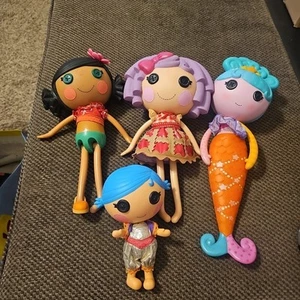 Lalaloopsy 3 volle Größe, 1 kleines Paket von 4 kommt mit Kleidung auf dem Rücken! - Bild 1 von 10