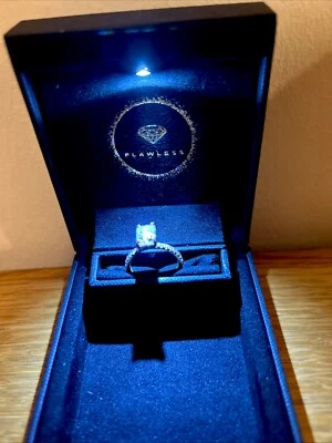 2.0 Ct Radiant Cut Hidden Halo Moissanite Solid 10ct Yellow Gold Engagement Ring — 第 1/4 张图片