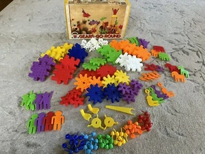 VTG Discovery Educational Toys Gears-Go-Round Box & 154 Pieces!! Plastic Click - Picture 1 of 8