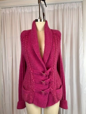 Cárdigan Suéter Chanel 09A Rosa Mohair Manga Larga CC Dorado Hebillas Botones Talla L Foto 1 de 4