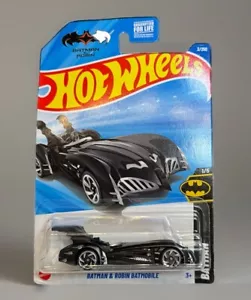 Coche Batimóvil Hot Wheels Batman & Robin Versión Negra 1/64 Diecast DC 2/250 - NUEVO - Imagen 1 de 4