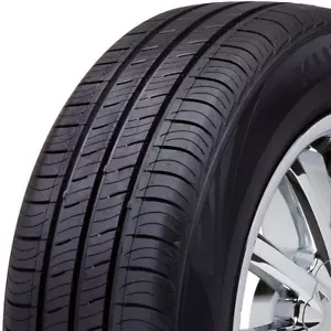 1 Tire Kumho Solus TA31 All_ Season Radial Tire-P225/40R18 101H - Picture 1 of 9