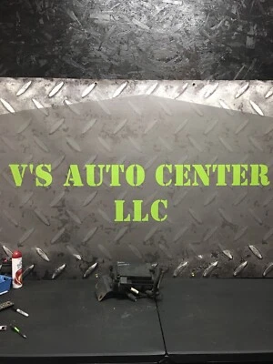 Módulo de unidad de relé de caja de fusibles Buick LaCrosse 2006 OEM Foto 1 de 3