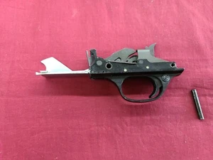 Browning B-2000 Trigger Assembly 12 GA Belgium - Picture 1 of 10