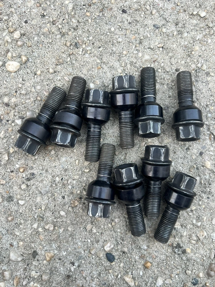 Зажимные болты 2021 Bentley Continental 10 штук  - Изображение 1 из 1