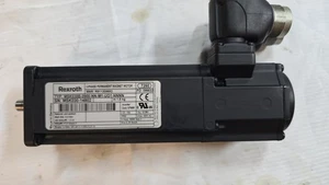 Motor de imán permanente trifásico Rexroth MSK030B-0900-NN-M1-UG1-NNNN - Imagen 1 de 4