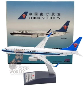 B737-81B (WL) CHINA SOUTH REG: B-5745 C/STD - AVIACIÓN 200 AV2033 1/200 - Imagen 1 de 3