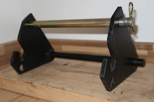 John Deere 655 755 855 955 MÄHERDECK VORNE STÜTZHALTERUNG AM102157/AM104354 - Bild 1 von 9