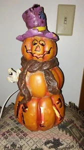 HALLOWEEN STACKED PUMPKINS SCARECROW WITH GHOST ON SIDE LIGHT "R I P" CUT OUT - Picture 1 of 6