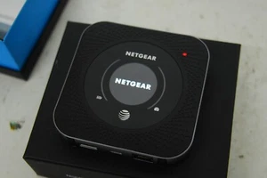 AT&T Netgear Nighthawk MR1100 LTE Modile Hotspot Router Steel Gray - Picture 1 of 15