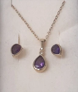 Beautiful Amethyst & Diamond 9CT Gold Necklace & Earring Set Hallmarked 4.10g - Picture 1 of 11