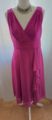 Damenmode Kleid Fit&Flare Chiffon Pink Magenta England Gr.12 (38) Debenhams - Bild 1 von 4
