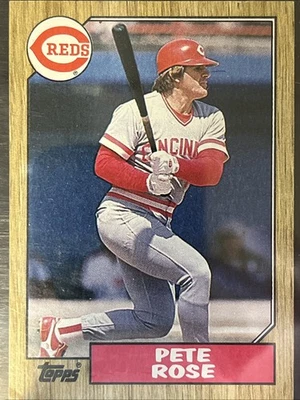 Pete Rose 1987 Topps No200 КАРТА С ОШИБКОЙ (1B-MGR) И ОШИБКА СИНЕЙ ЛИНИИ ВОЗЛЕ ПРАВОГО ГЛАЗА - Изображение 1 из 2