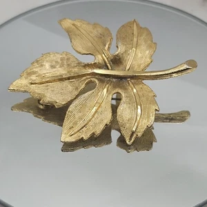 Gold Tone Leaf Brooch Pin Textured Double Layer Large Statement Costume Jewelry - Picture 1 of 7