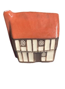 Mudlen End Studio Country Cottage Collection #17 Distorted House Ceramic England - Picture 1 of 7