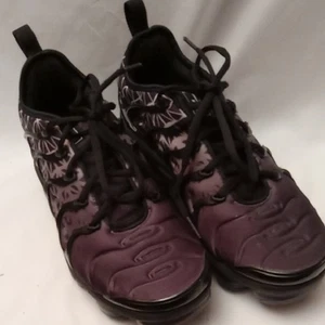 Nike Men's Size 8 Air Vapormax Plus Black/Purple Sneakers. Activewear,Athleisure - Picture 1 of 8