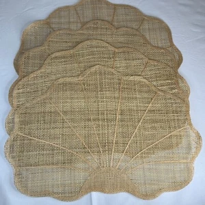 Vintage Abaca Stoff Muschel/Muschelform 4er Set Tischsets. Hellbraun/Tropisch/Boho - Bild 1 von 7