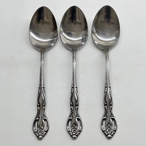  United Silver Soup Spoon Stainless Flatware Pierced Floral Japan 3Pc Set - Picture 1 of 7