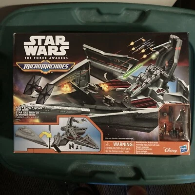 Star Wars The Force Awakens MicroMachines: Star Destroyer Playset - NEW! - Image 1 of 2
