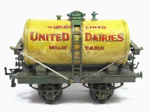 HORNBY '0' MODEL No.1 " UNITED DAIRIES " MILK WAGON ( RARE ) - Picture 1 of 12
