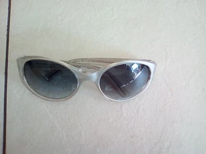 Boss Damensonnenbrille neu hoher Neupreis - Bild 1 von 6