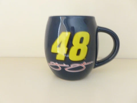 JIMMIE JOHNSON ~ NASCAR #48 MUG ~ EXCELLENT! Cover