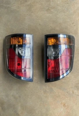 2006 2007 2008 Honda Ridgeline  Side Tail Light Lamp Set OEM 949-370 Foto 1 de 4