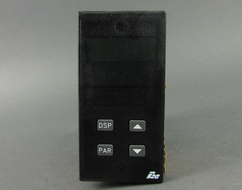 Red Lion Control Process Controller PCU00004, 4-20 Out 2 Alarm RS485 115/230 VAC - Image 1 of 3