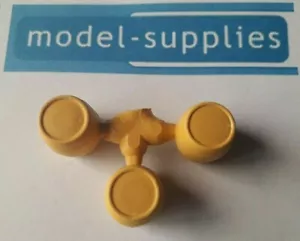 Matchbox 1-75 Series - 51B Trailer - Repro yellow plastic barrels (Set of 3) - Picture 1 of 2