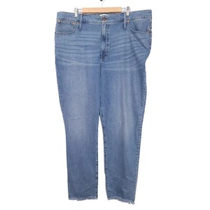 Madewell The Curvy Perfect Vintage Straight Jean Hoye Wash Medium Blue Size 35 - Picture 1 of 8
