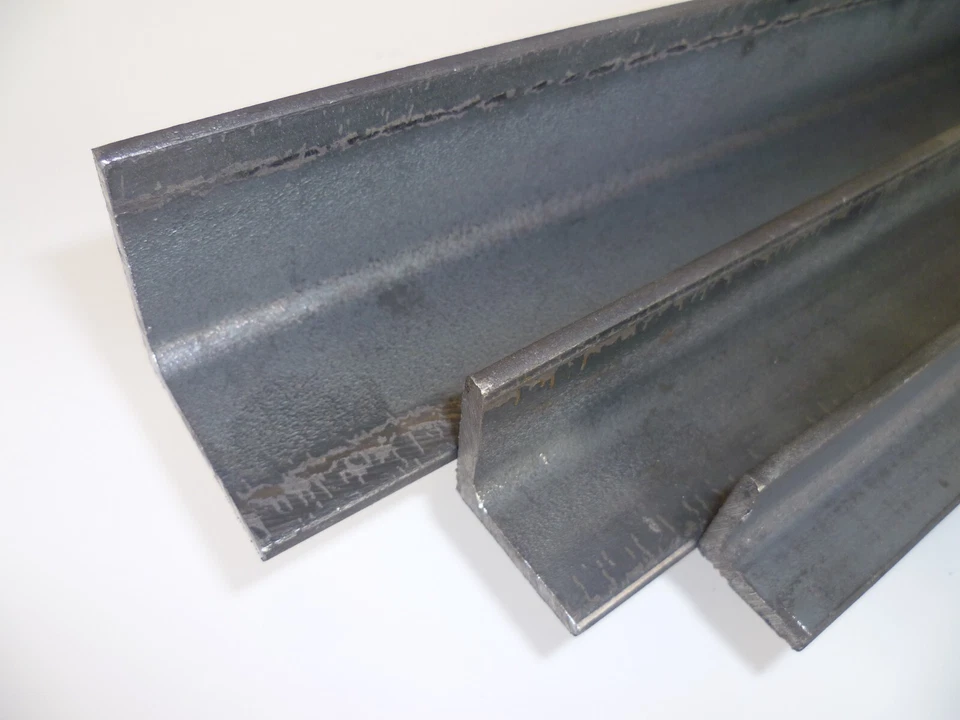 Winkelstahl 30x30x3 mm Winkeleisen Winkel Stahl Eisen - Bild 1 von 1