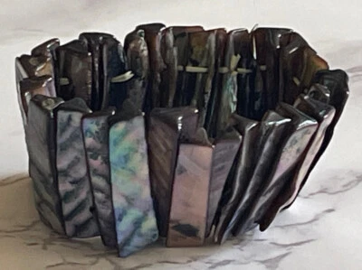 Craft Stretch Purple  Died Mother Of Pearl Abalone Shell Bracelet XW-61 - Image 1 of 4