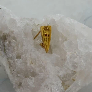 14K Yellow Gold Devil faced pin w/ Ruby Accents Sigma Sigma Fraternal Circa 1930 - Picture 1 of 6