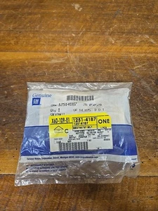 NOS GM 12514187 Seat Kit - Picture 1 of 3