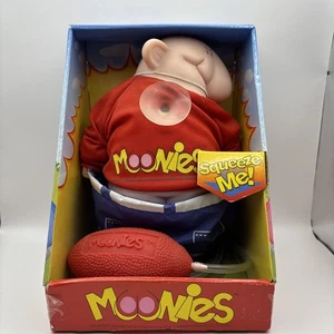 Figura Moonies en Caja Nueva Precintada Vintage Ventosa 2006 Dunlap - Imagen 1 de 6