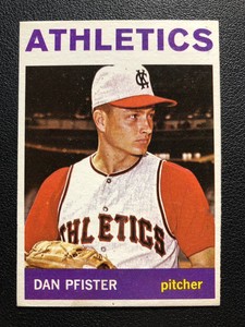 1964 Topps #302 Dan Pfister NM+ No Creases Athletics HIGH END SET BREAK