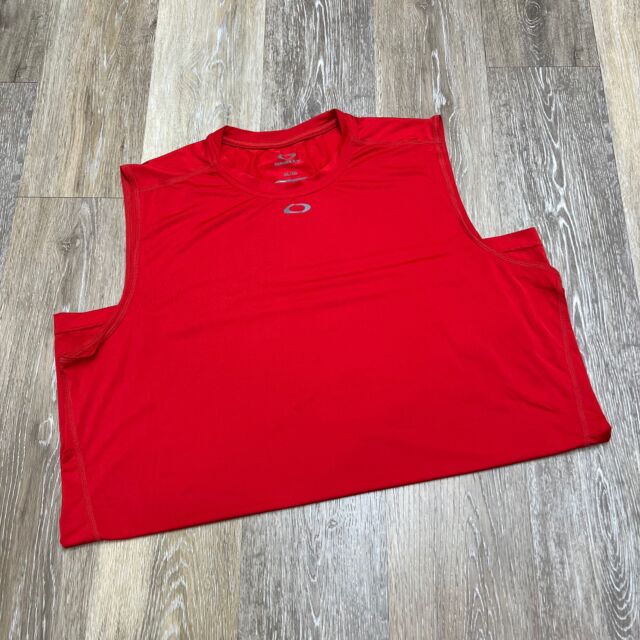 Oakley Camiseta masculina com caveira dispersa, Ferro vermelho, M :  : Moda