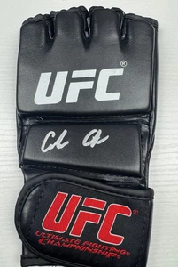 GUANTE COLBY COVINGTON FIRMADO AUTO UFC MMA testigo de jsa #wa478589 **caos** - Imagen 1 de 3