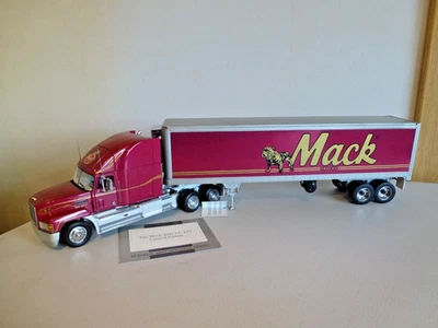 FRANKLIN MINT 1993 MACK ELITE CL 613 UNIT & TRAILER - 1/32 - Image 1 of 3